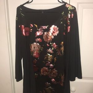Sami and Joe Long Sleeved Floral Top